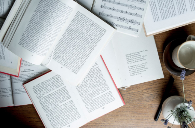 Contoh Jurnal Internasional